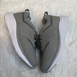 Dockers Men's Gray Sneakers size 10 New